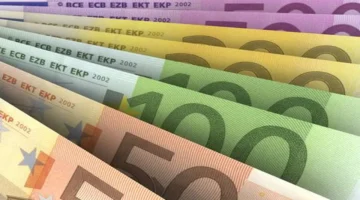 اليورو يحقق مكسبًا أسبوعيًا ثانيًا متتالياً وسط تحركات السوق